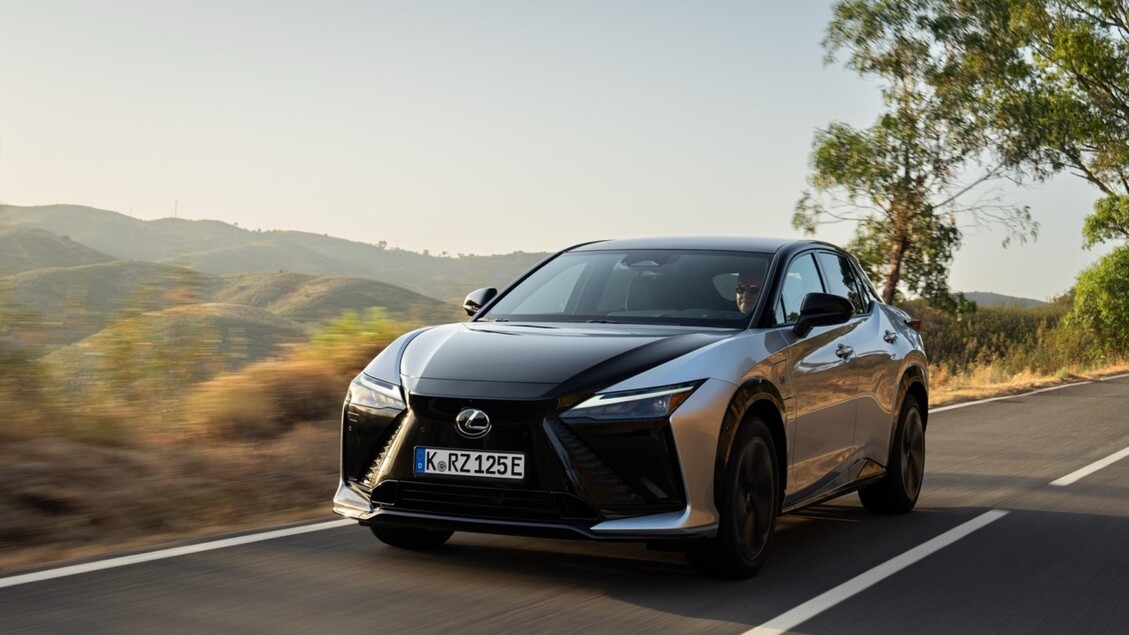 Novo Lexus RZ, mais tecnológico e com maior autonomia