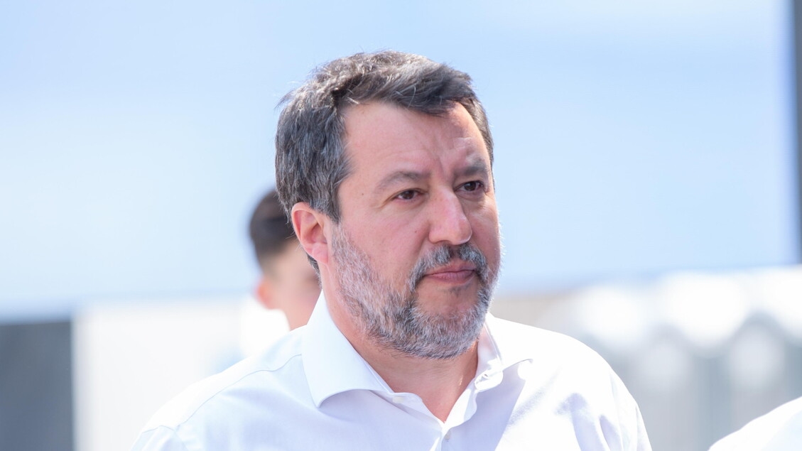 Salvini reúne médicos e pacientes sobre o código da estrada