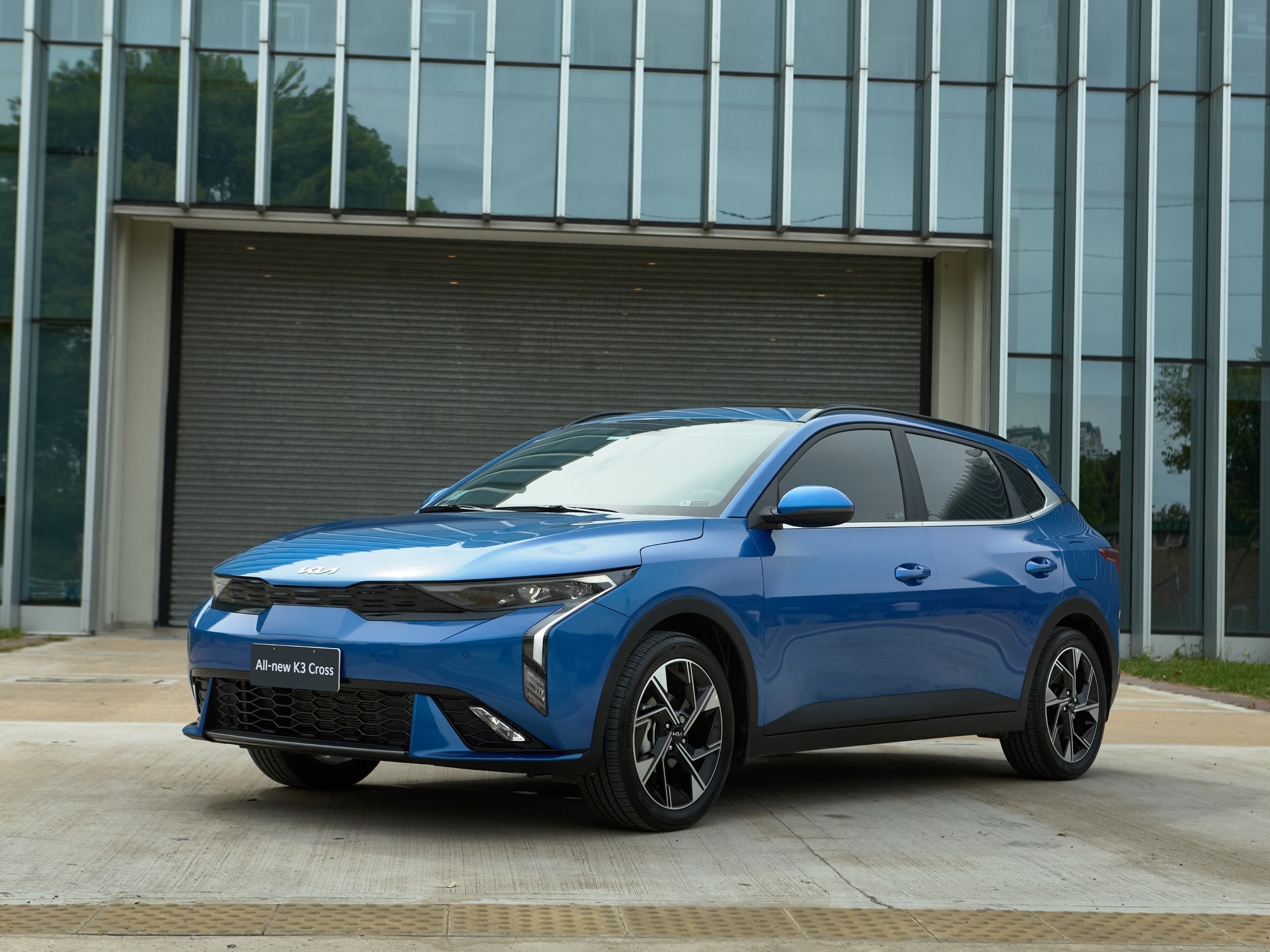Análise do Kia K3: como se comporta o carro que lançou a popularidade da marca