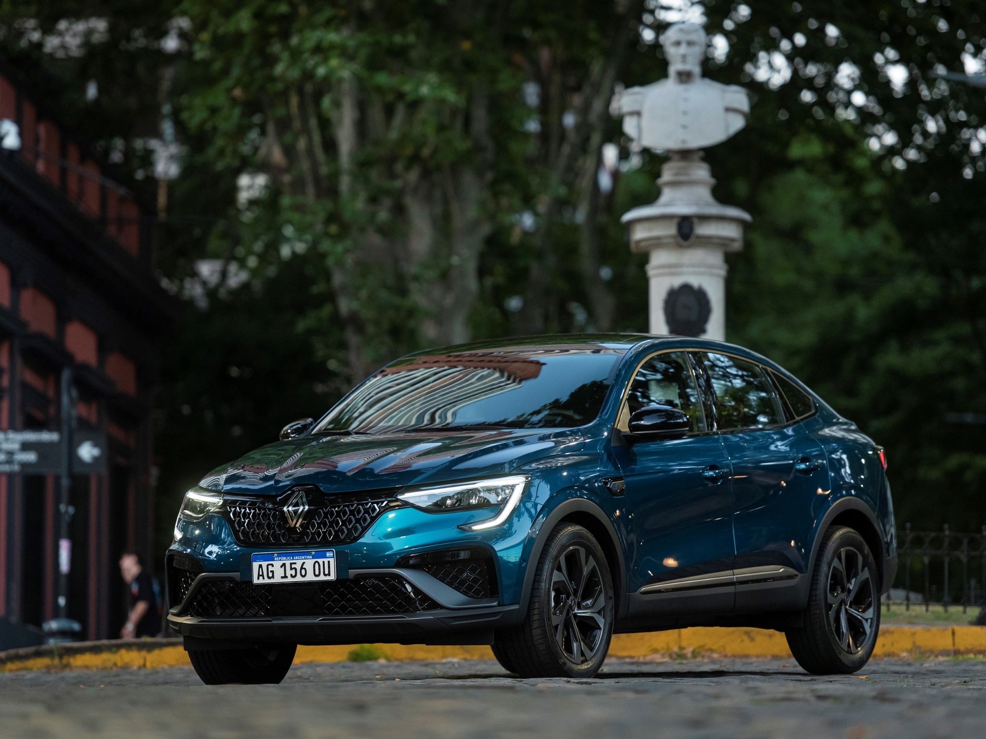 Renault Arkana incelemesi: Markanın Arjantin'deki ilk hibriti nasıl performans gösteriyor?