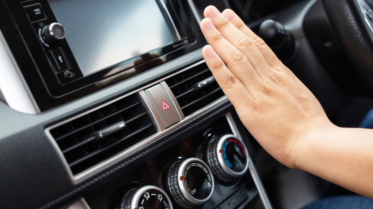 Der japanische Trick, um Ihr Auto in wenigen Sekunden ohne Klimaanlage um 10 Grad abzukühlen