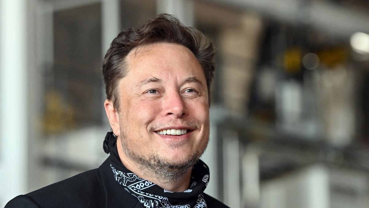 Elon Musk minaccia di lasciare Tesla se il consiglio di amministrazione non approva un risarcimento di 1 miliardo di dollari: "Eleggete l'amministratore delegato di un'altra casa automobilistica, perché non sarò io".