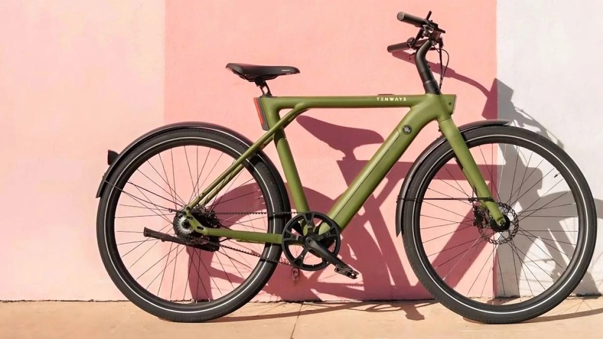 Questa pluripremiata bicicletta elettrica in alluminio è una delle più complete sul mercato in termini di design, autonomia e comfort.