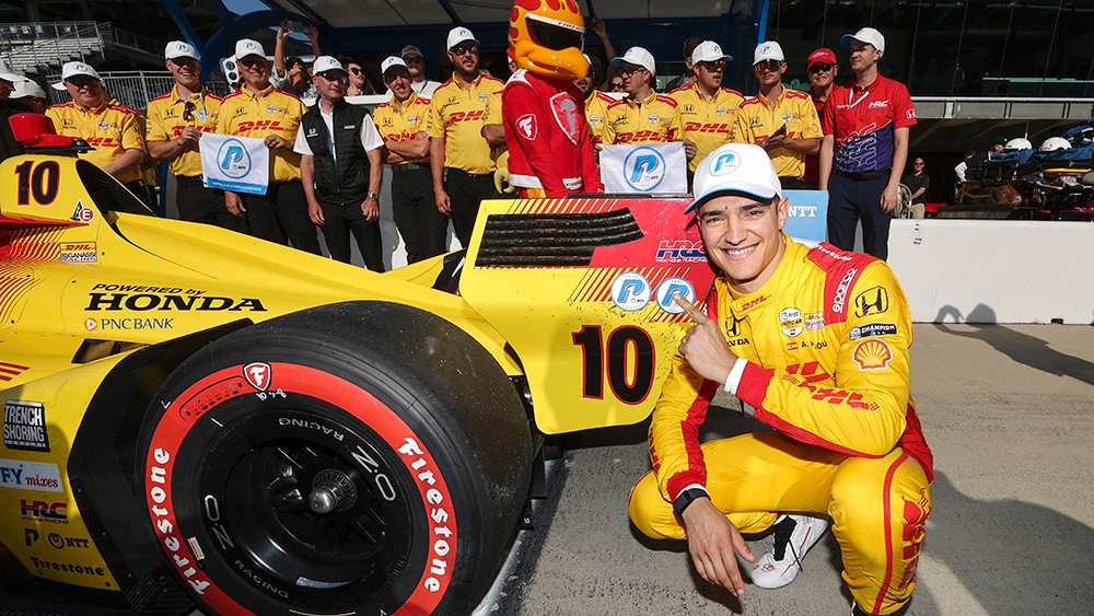 Palou Pounces at Last Second To Cruise to Sonsio Grand Prix Pole