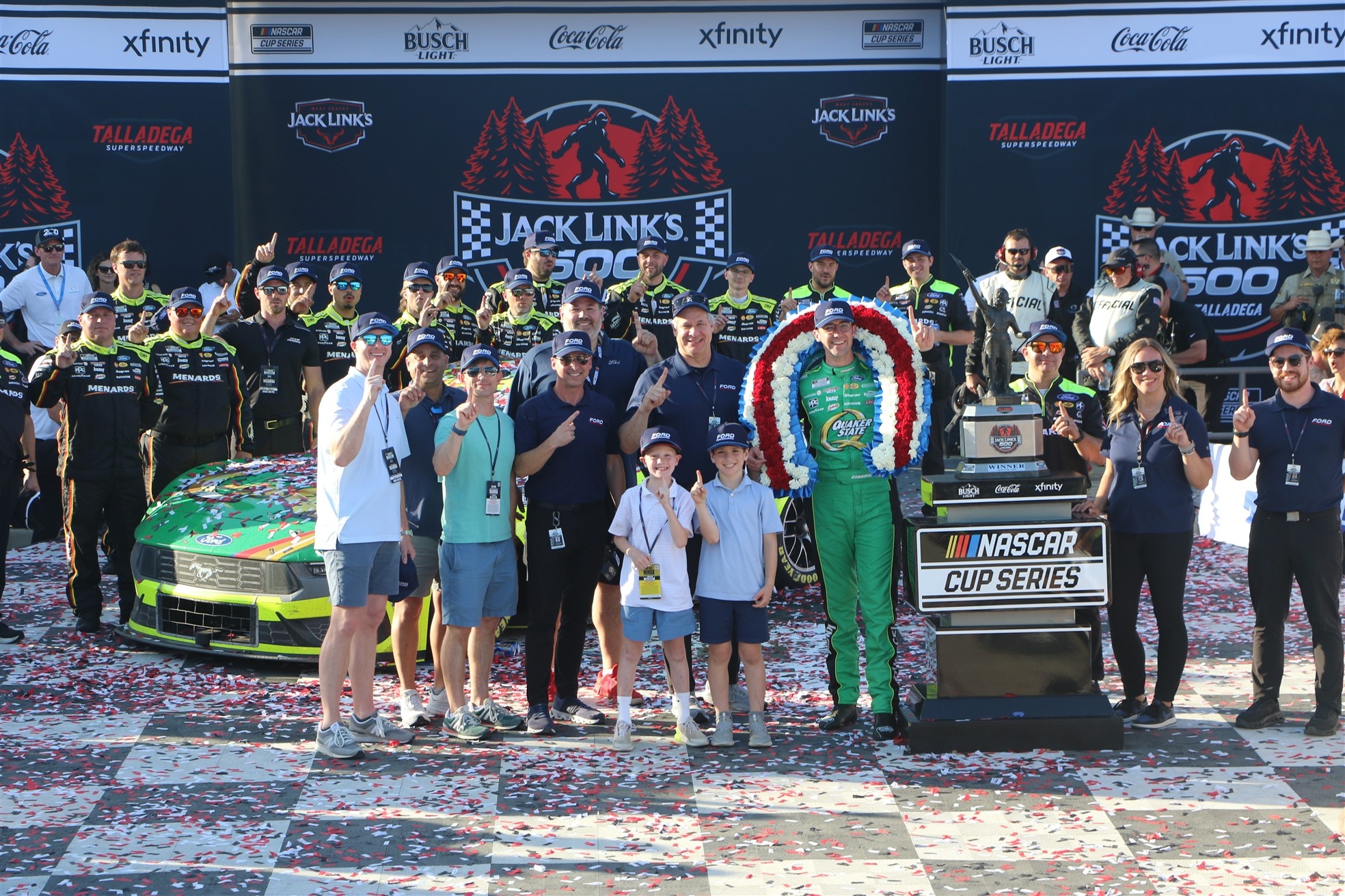 MOTORSPORT AMERICA EXCLUSIVE PHOTOS OF THE NASCAR CUP SERIES JACK LINKS 500 AT TALLADEGA