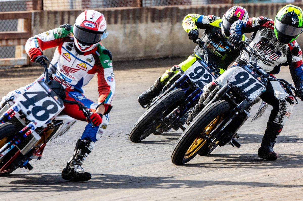 Trent Lowe führt Honda zum Sieg bei der Consequential Springfield Mile II