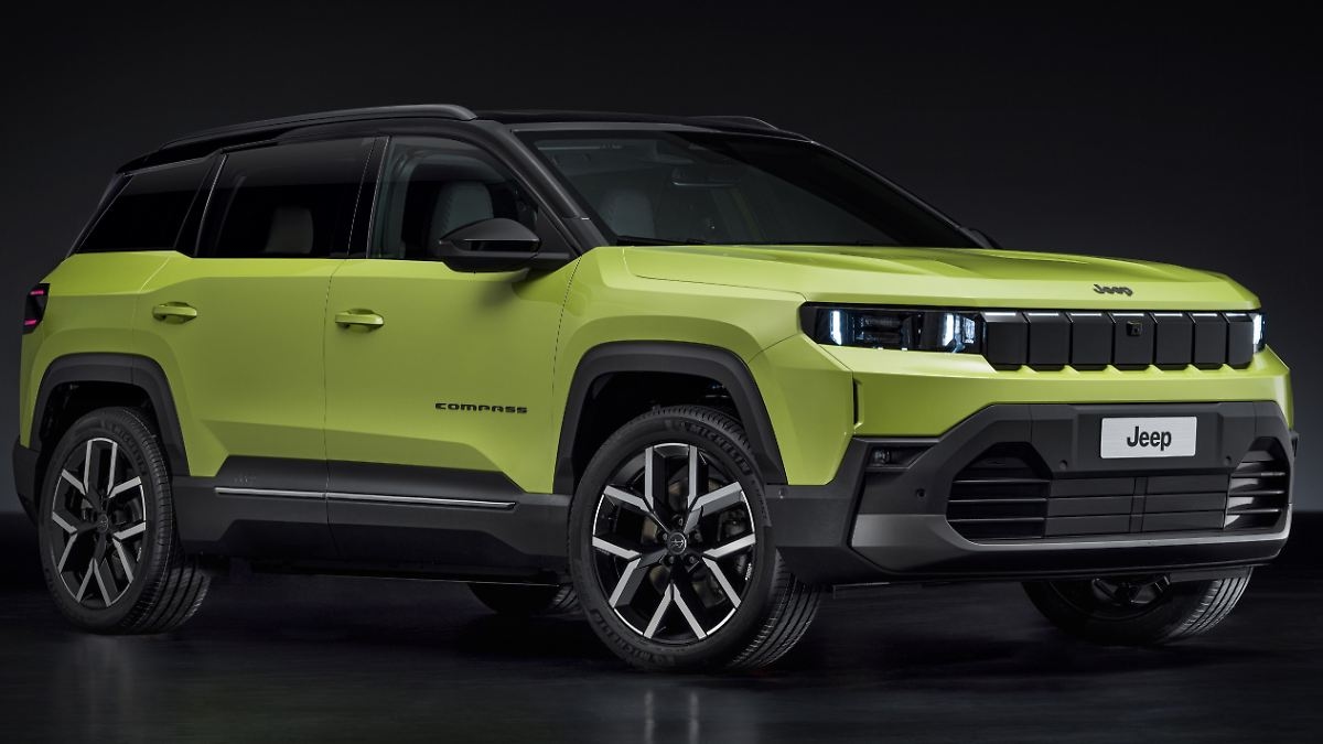 Впервые в качестве электромобиля: новый Jeep Compass - превращенный в электрическое магнитное поле