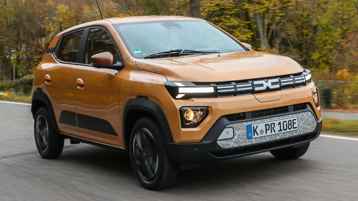 L'auto elettrica più economica sul mercato: la Dacia Spring Extreme è molto conveniente, ma è anche buona?