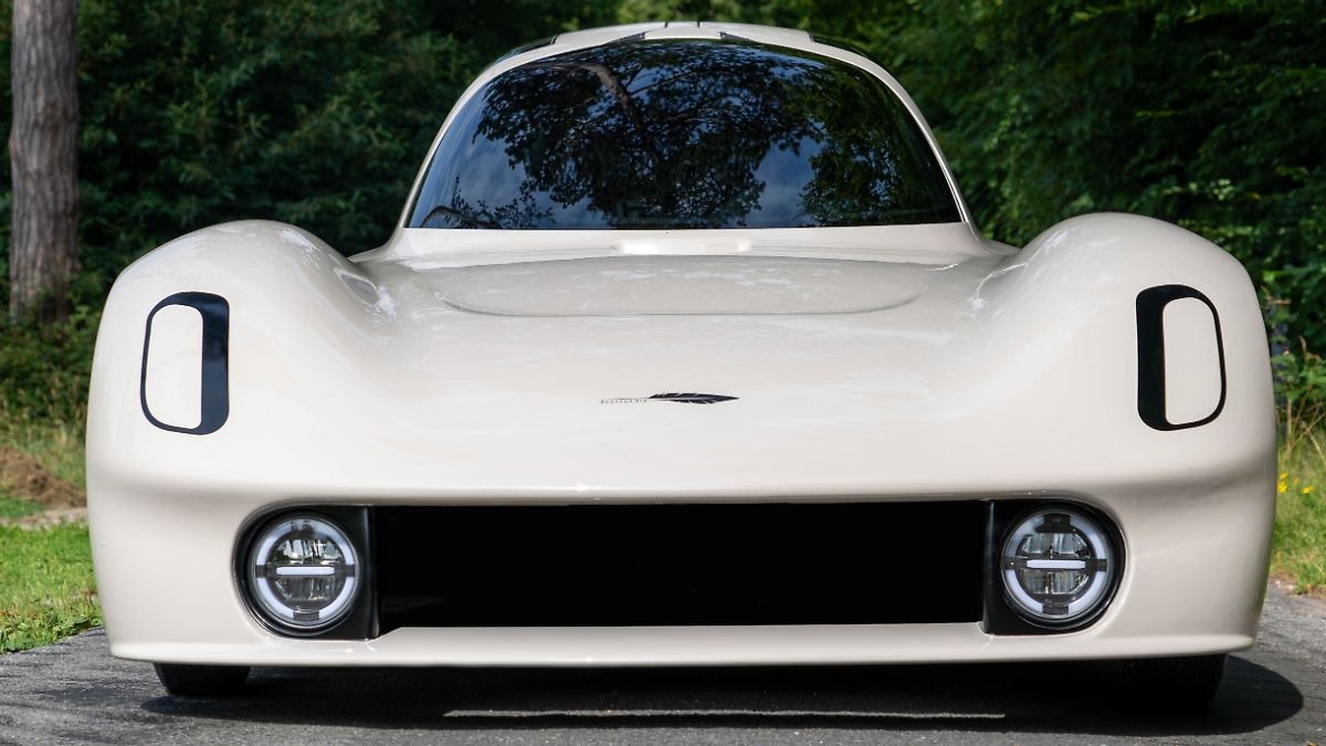 Elegante come un'auto sportiva: FacteurDix Line – triciclo elettrico futuristico
