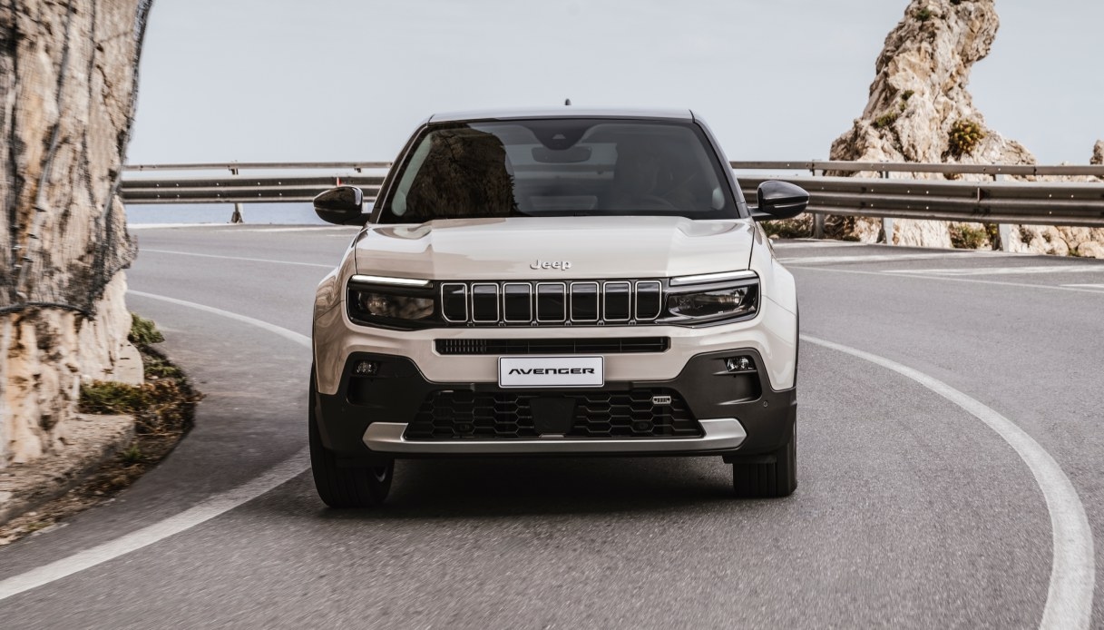 Jeep Avenger, nieuw tijdperk: productie start ook in Brazilië