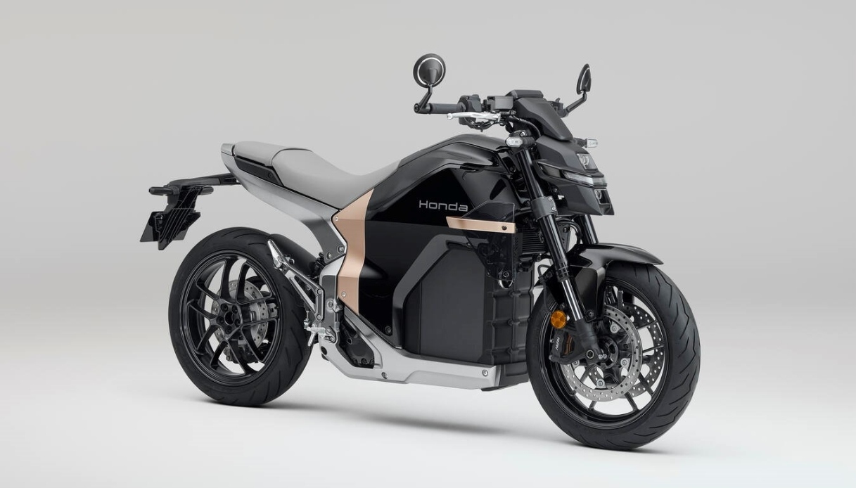 La révolution électrique de Honda : le vélo futuriste nu WN7 dévoilé.