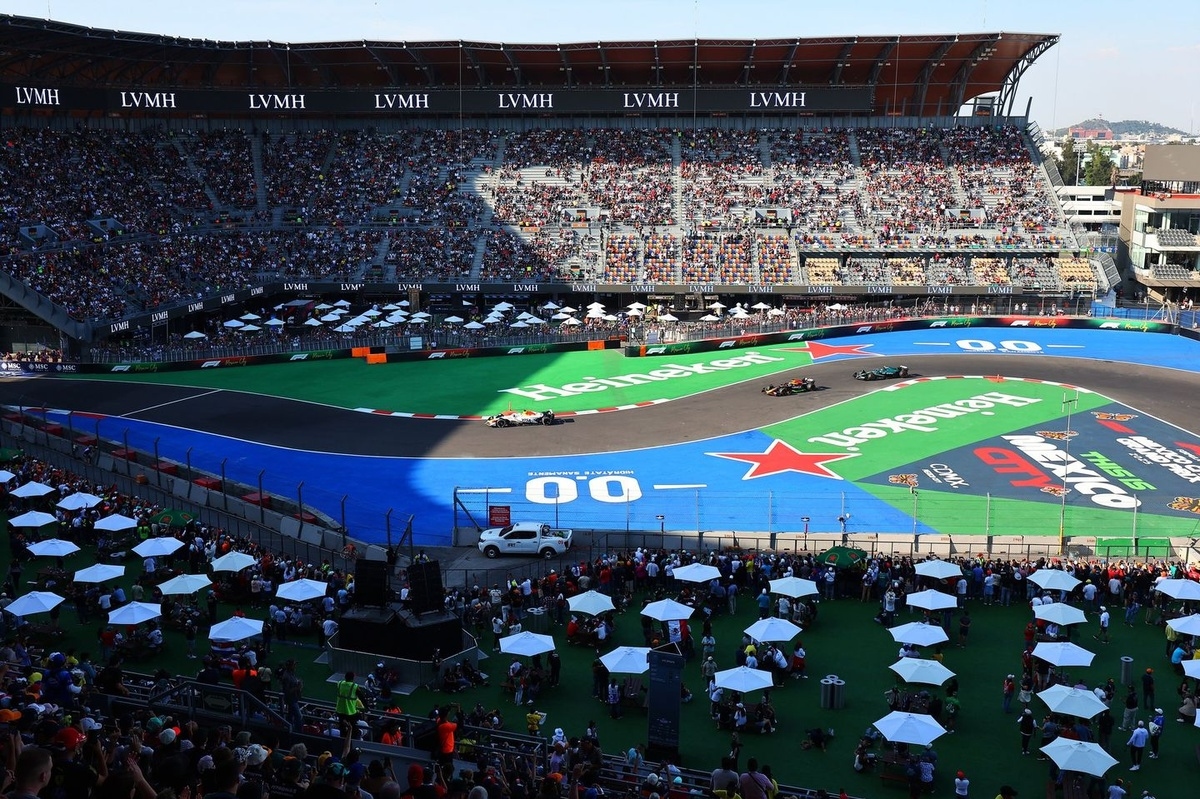 2025 Mexican GP 2nd practice: Verstappen leads, Leclerc follows