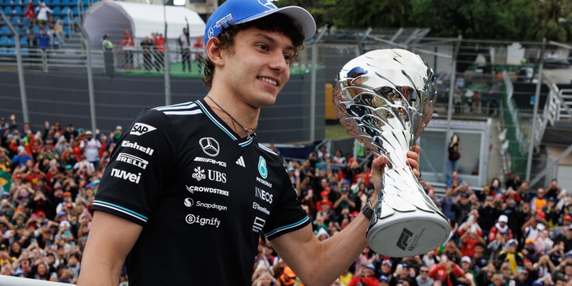 Antonelli macht Verstappen. Calimero Ferrari: zwei Nullen.