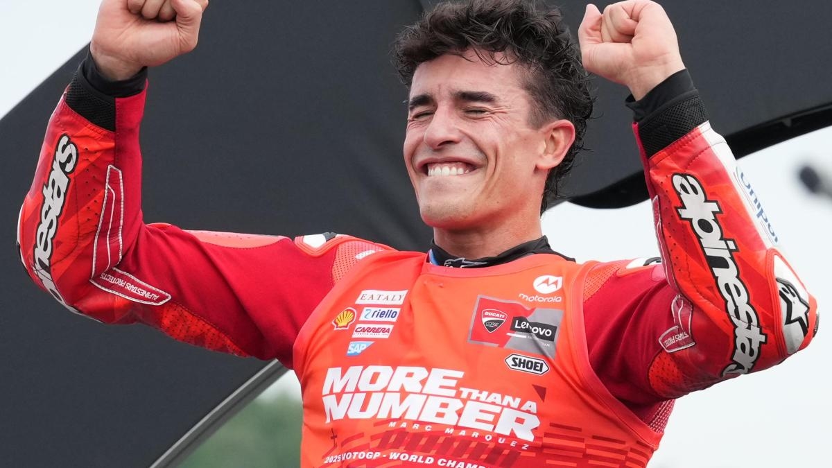 Sus compañeros también elogiaron a Márquez: "Una leyenda". "La mayor remontada de la historia".