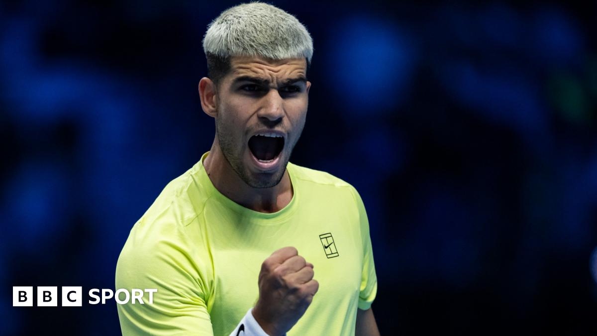 Alcaraz 'motivato' batte De Minaur alle finali ATP