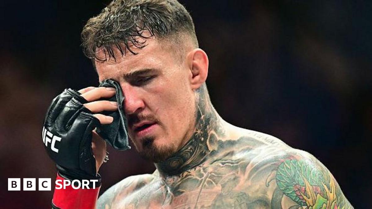 Aspinall 'still can't see' three days after eye poke