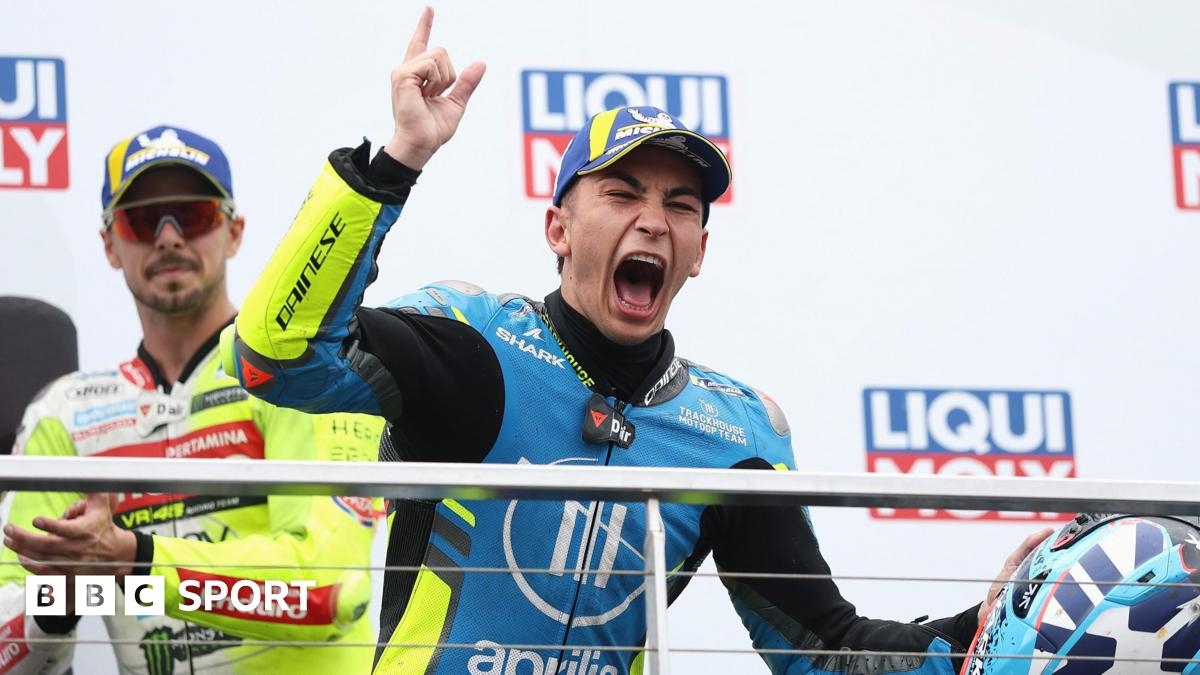 Фернандес одерживает первую победу в MotoGP