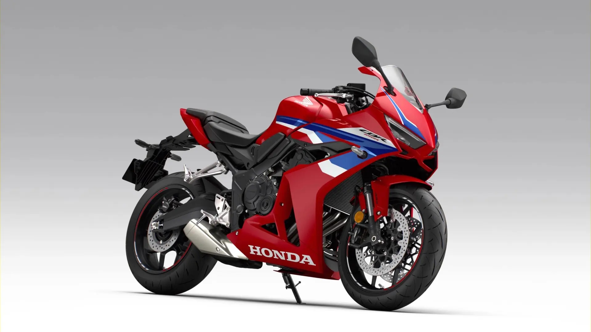 Honda sorprende con la nuova CBR650R 2026: più tecnologia, più stile e più emozioni