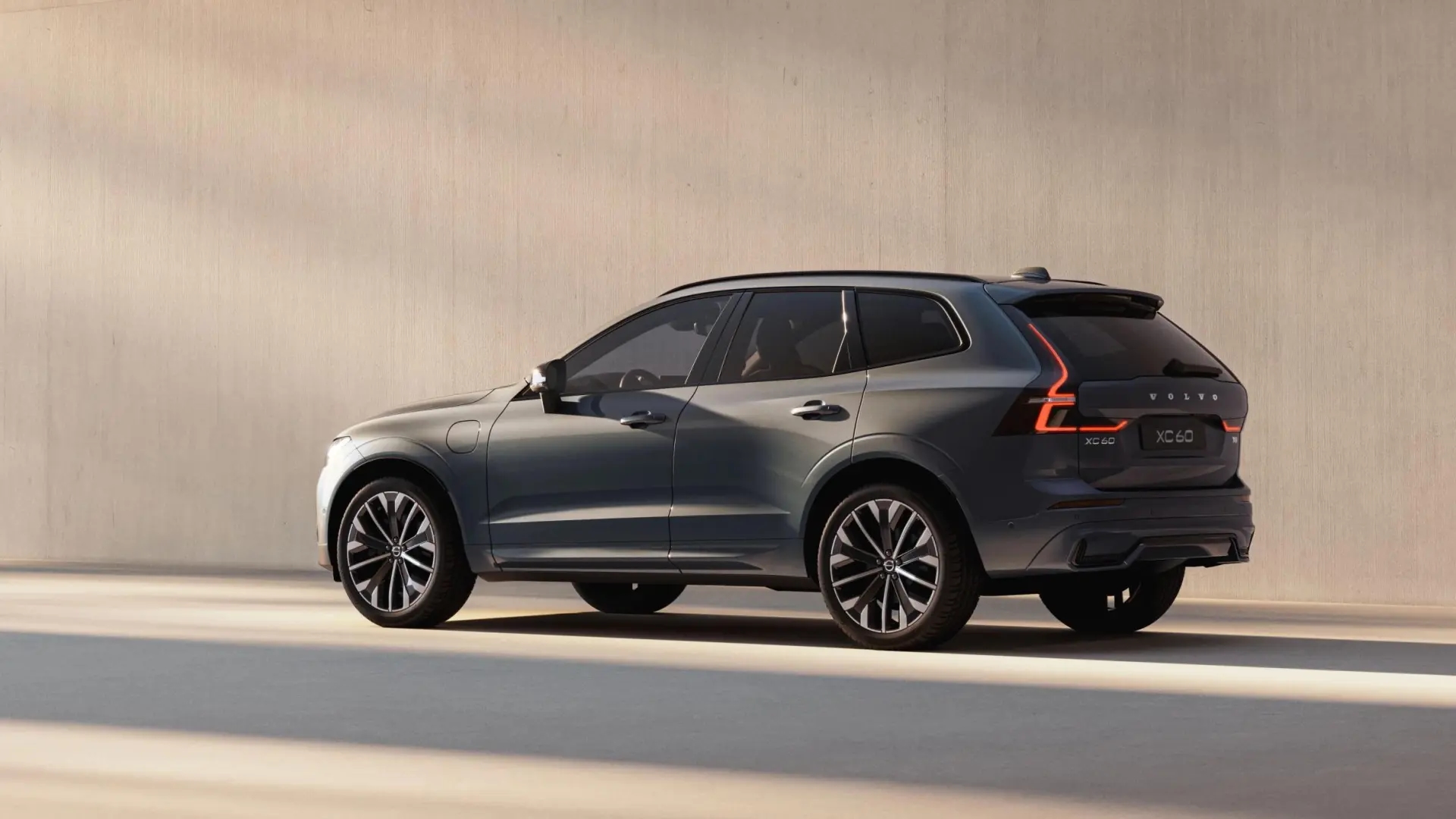 Testowaliśmy SUV-a, który ma 8 lat, ale nadal zawstydza wiele nowszych modeli.