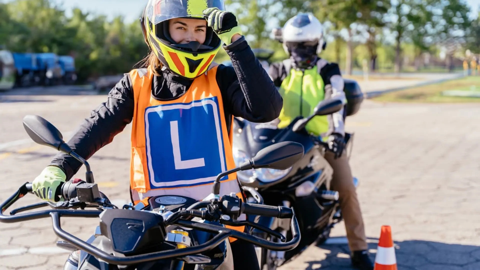 Quanto dura l'esame pratico per la guida della moto?