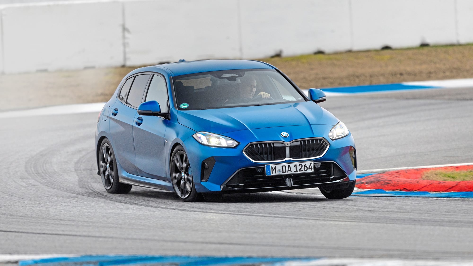 BMW 120 im Test: Was kann der Dreizylinder mit 170 PS?