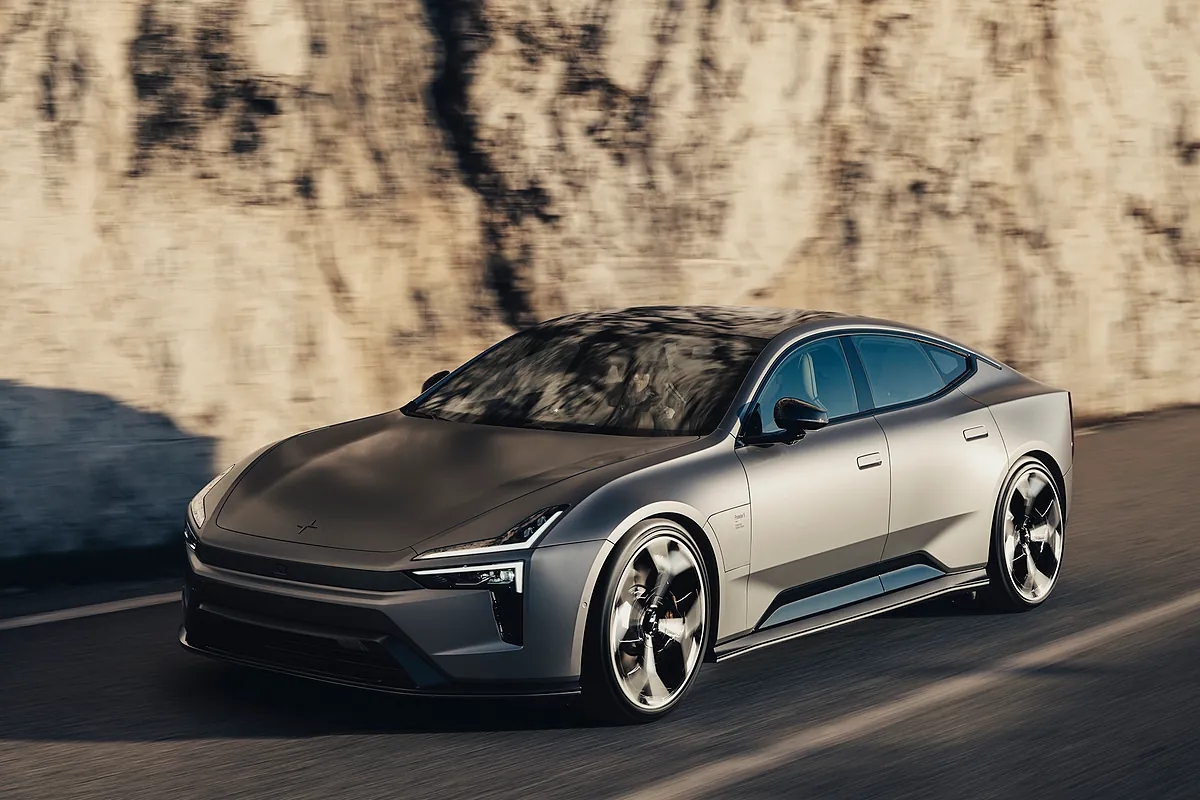 Polestar pone (por ahora) el broche a su gama con el 5