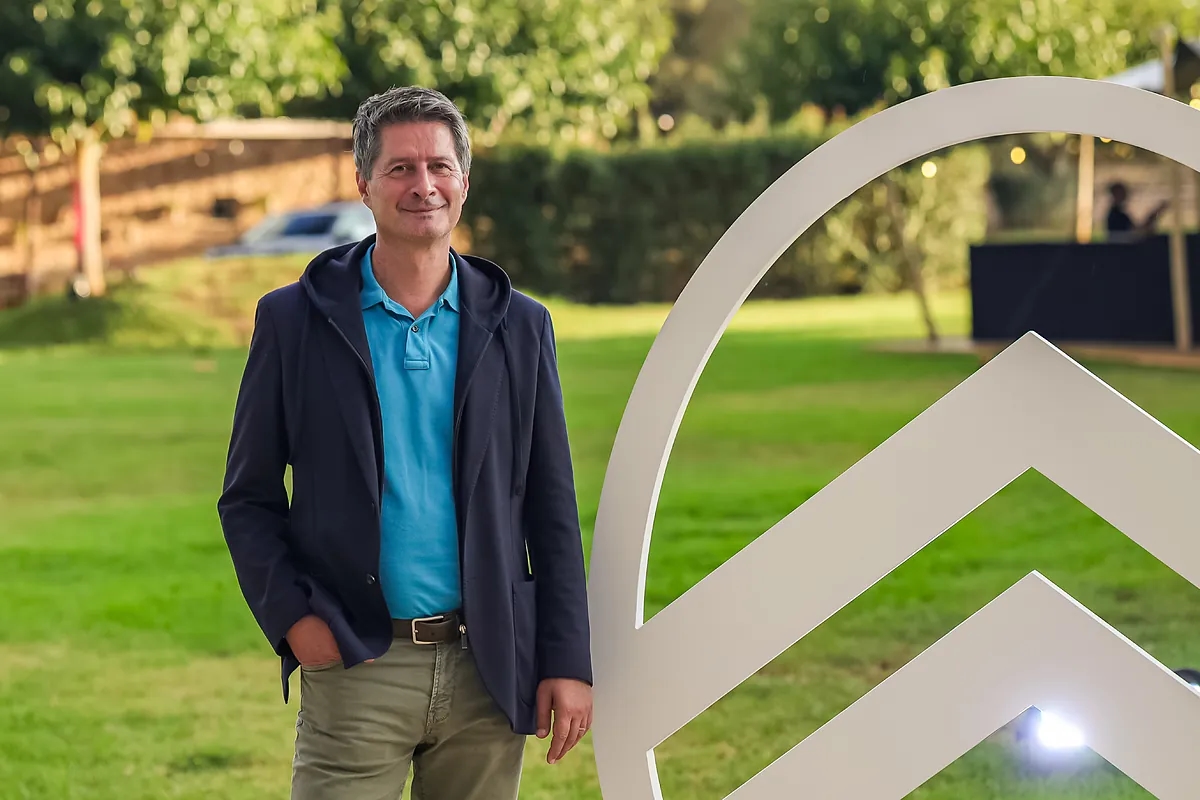 Xavier Chardon, CEO of Citroën: "The 2CV could be the small electric car the EU wants."