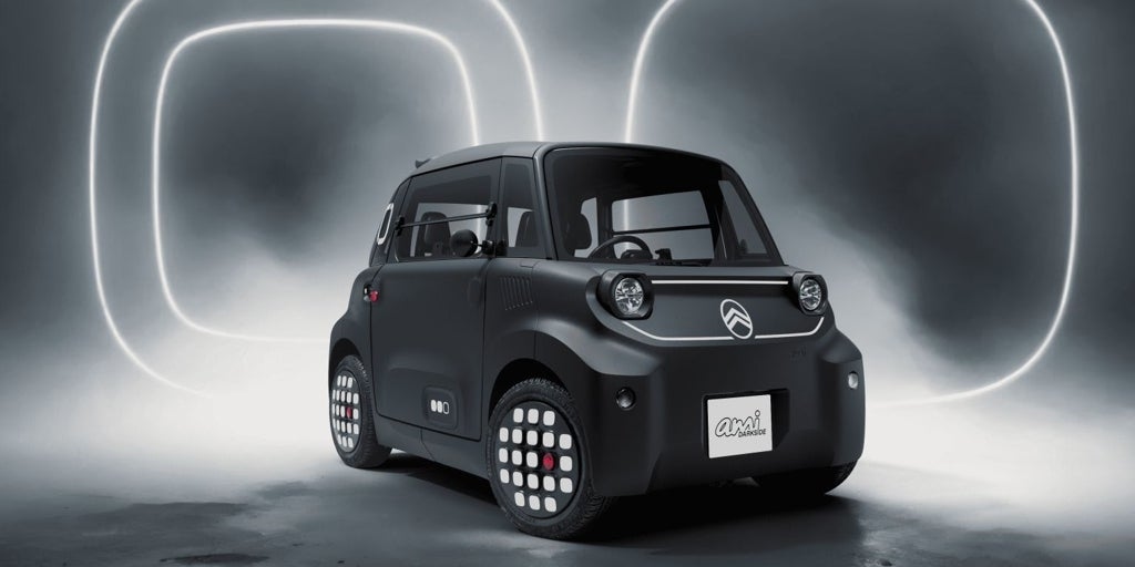Ami Dark Side, el lado más sobrio y elegante del coche eléctrico