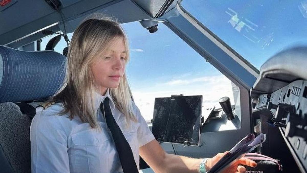 30 yaşındaki uçak pilotu Savina Paül: "Rüzgarlı günlerde uçarken en çok zorlayan şey rüzgarın şiddeti değil, rüzgarın esintisidir. Oysa bu, uçaklar için sorun teşkil etmez."