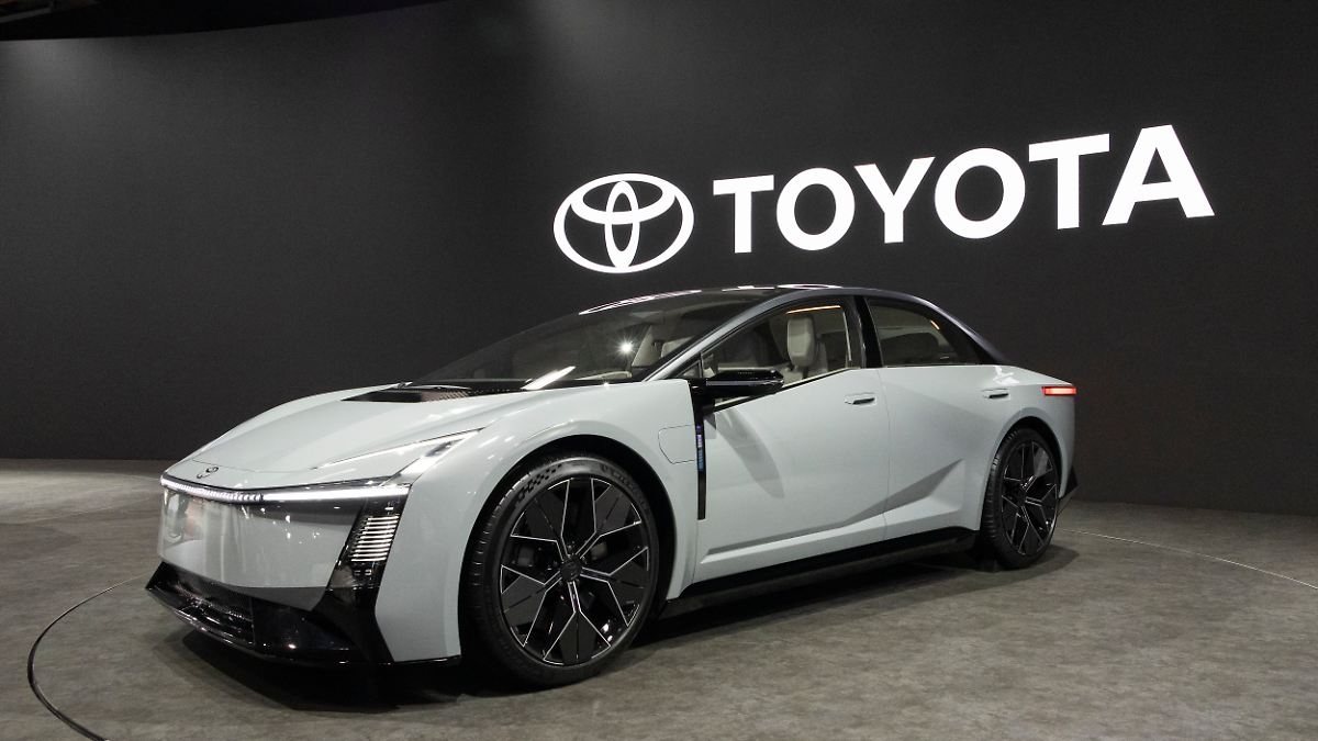 Mais diversificada do que nunca: a Toyota não está focando apenas em propulsão elétrica, mas também em emoções.