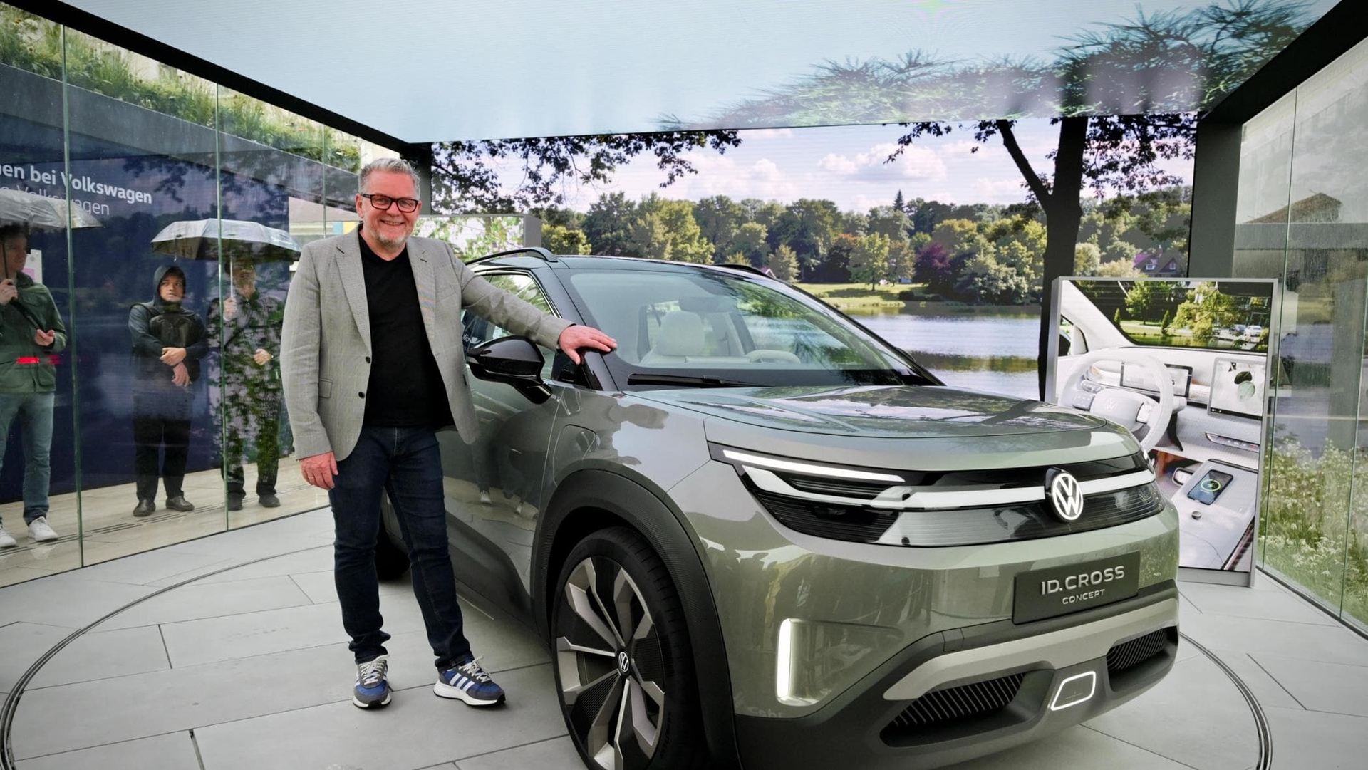 Mindt: "İster içten yanmalı ister elektrikli olsun, araçlarımız her zaman Volkswagen DNA'sına sahip olacak."